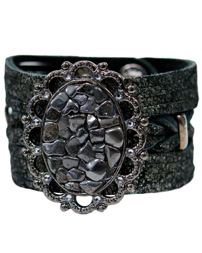 Ariana Cuff