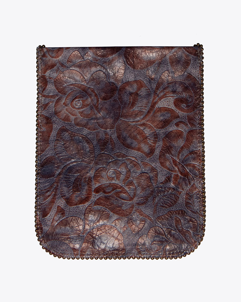 Sleek Cell Pouch